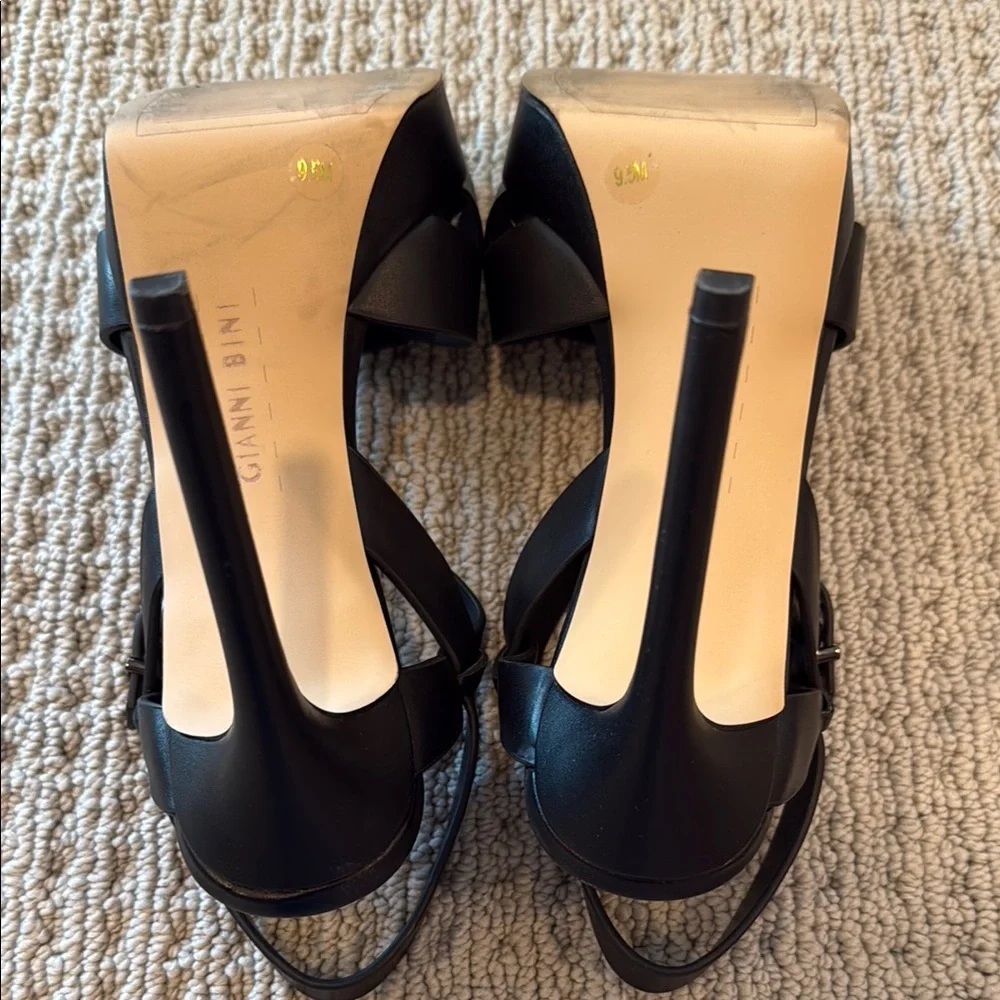 Gianni Bini Black Leather Stiletto Heels - Picture 4 of 10